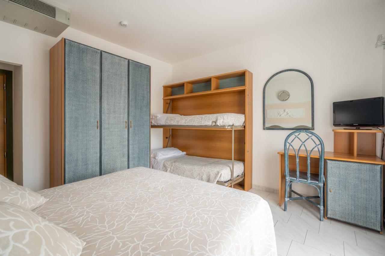 Royal Boutique Hotel Riccione Eksteriør billede