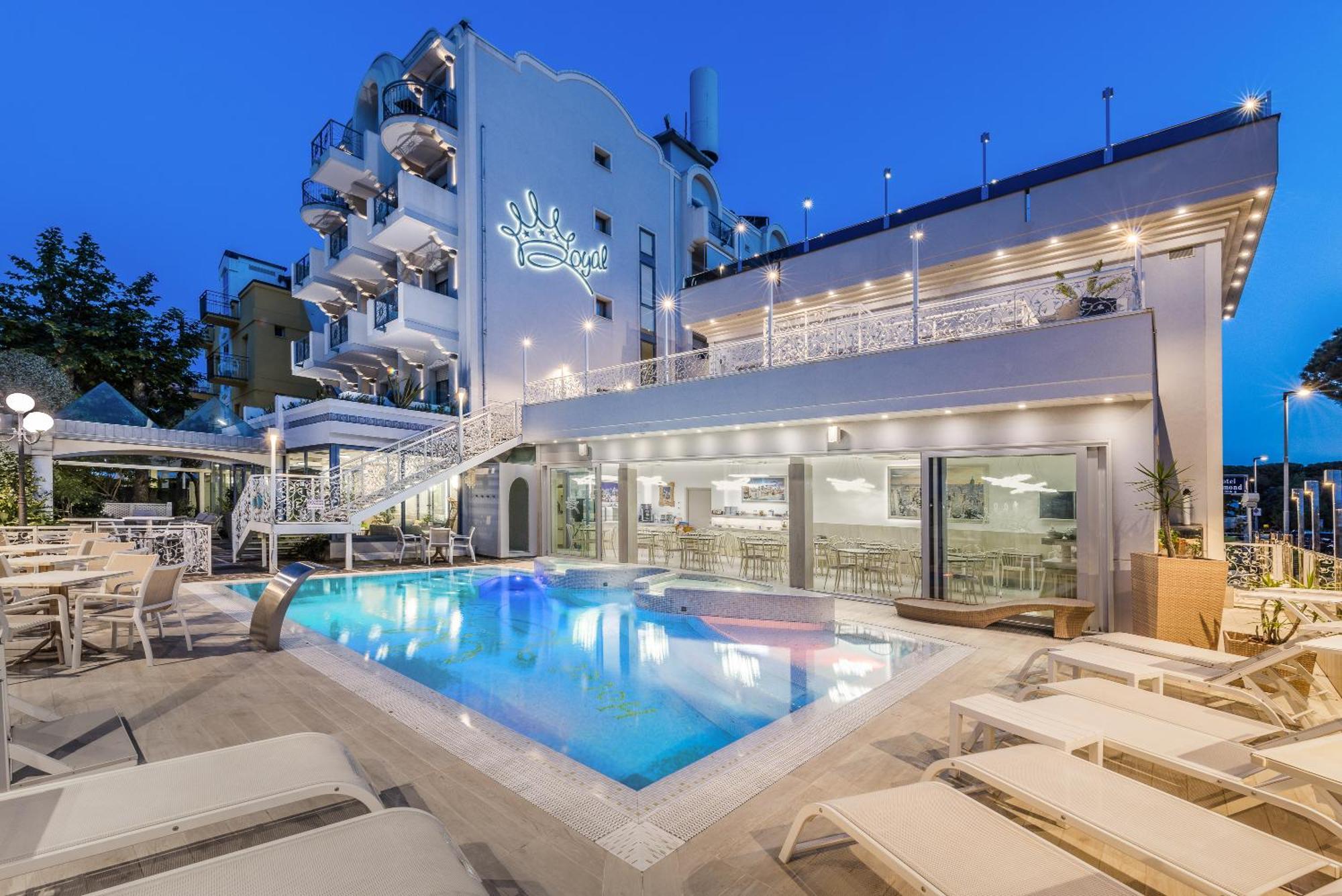 Royal Boutique Hotel Riccione Eksteriør billede