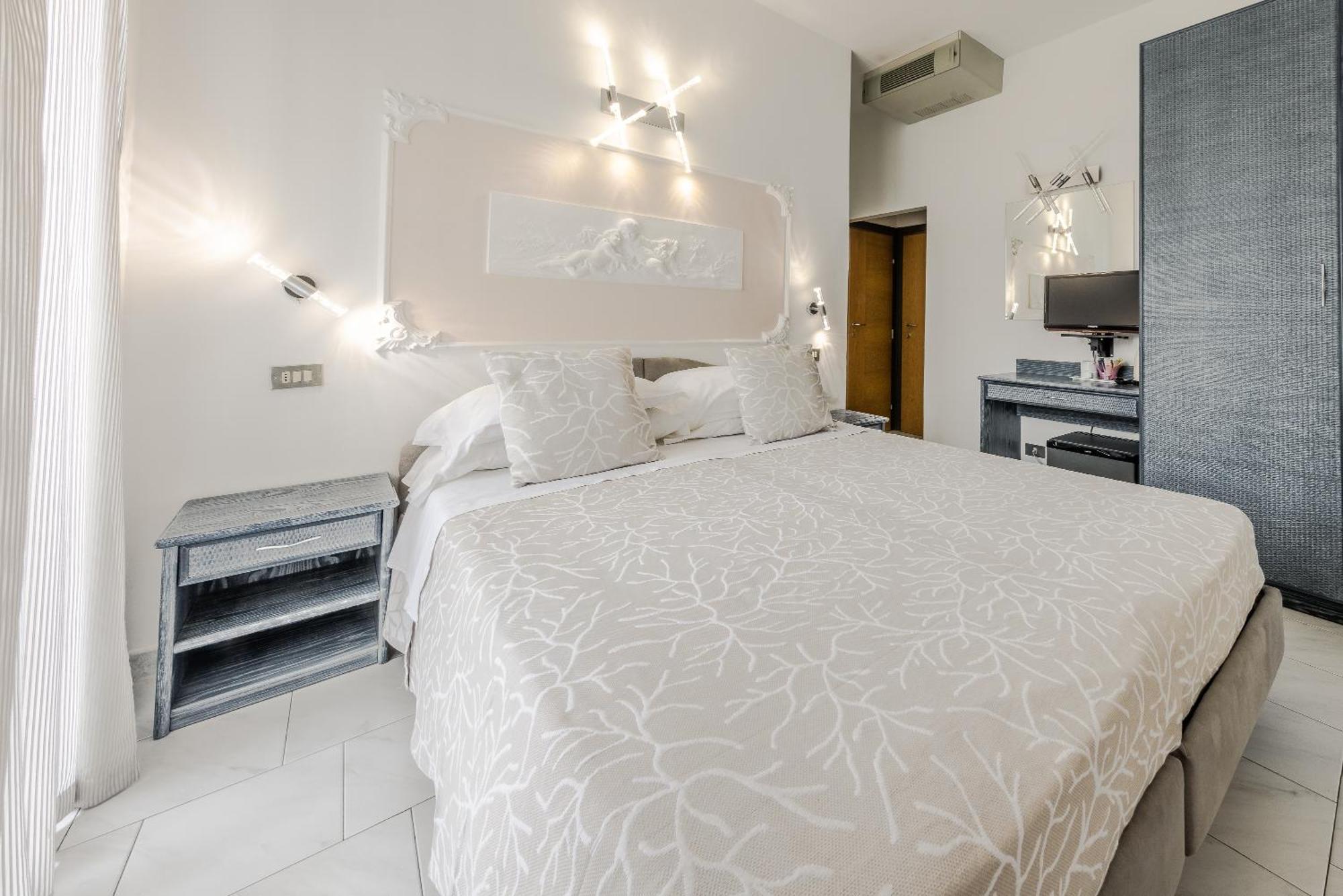 Royal Boutique Hotel Riccione Eksteriør billede