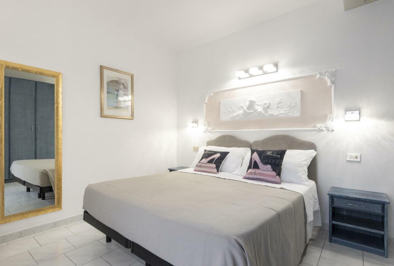 Royal Boutique Hotel Riccione Eksteriør billede